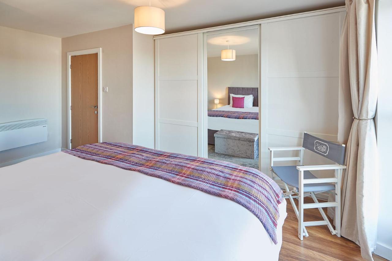 Host & - Abbey Court Apartment *
